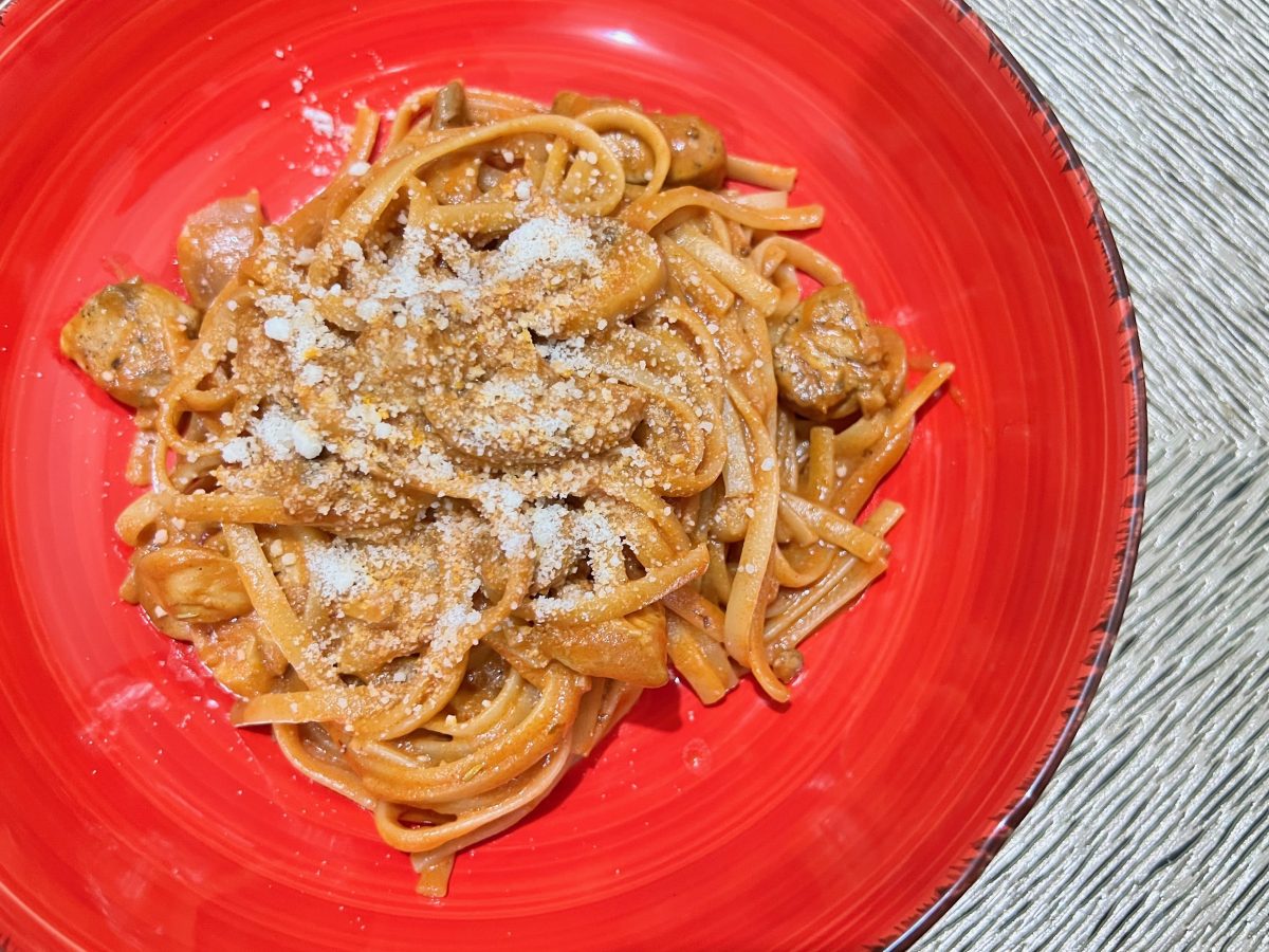 Chicken and Mushroom Tomato&nbsp;Pasta