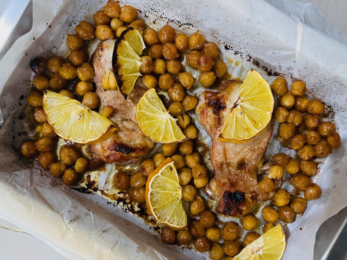Roasted Chicken and&nbsp;Chickpeas